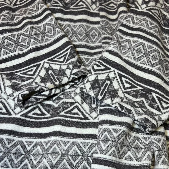 Vintage Bridge Gate Womens Size 3X Geometric Print Cardigan Sweater Aztec Cozy - Picture 12 of 13